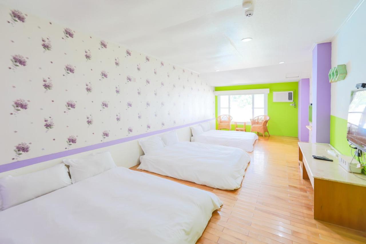 Lovestar Lakeside Hotel - Stars Building 남완 객실 사진